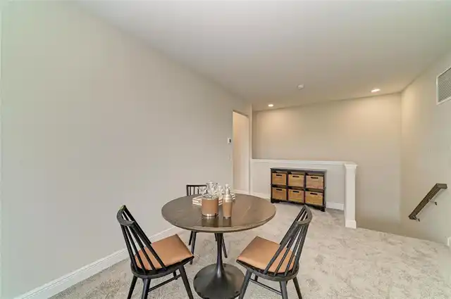 Listing Photo 37