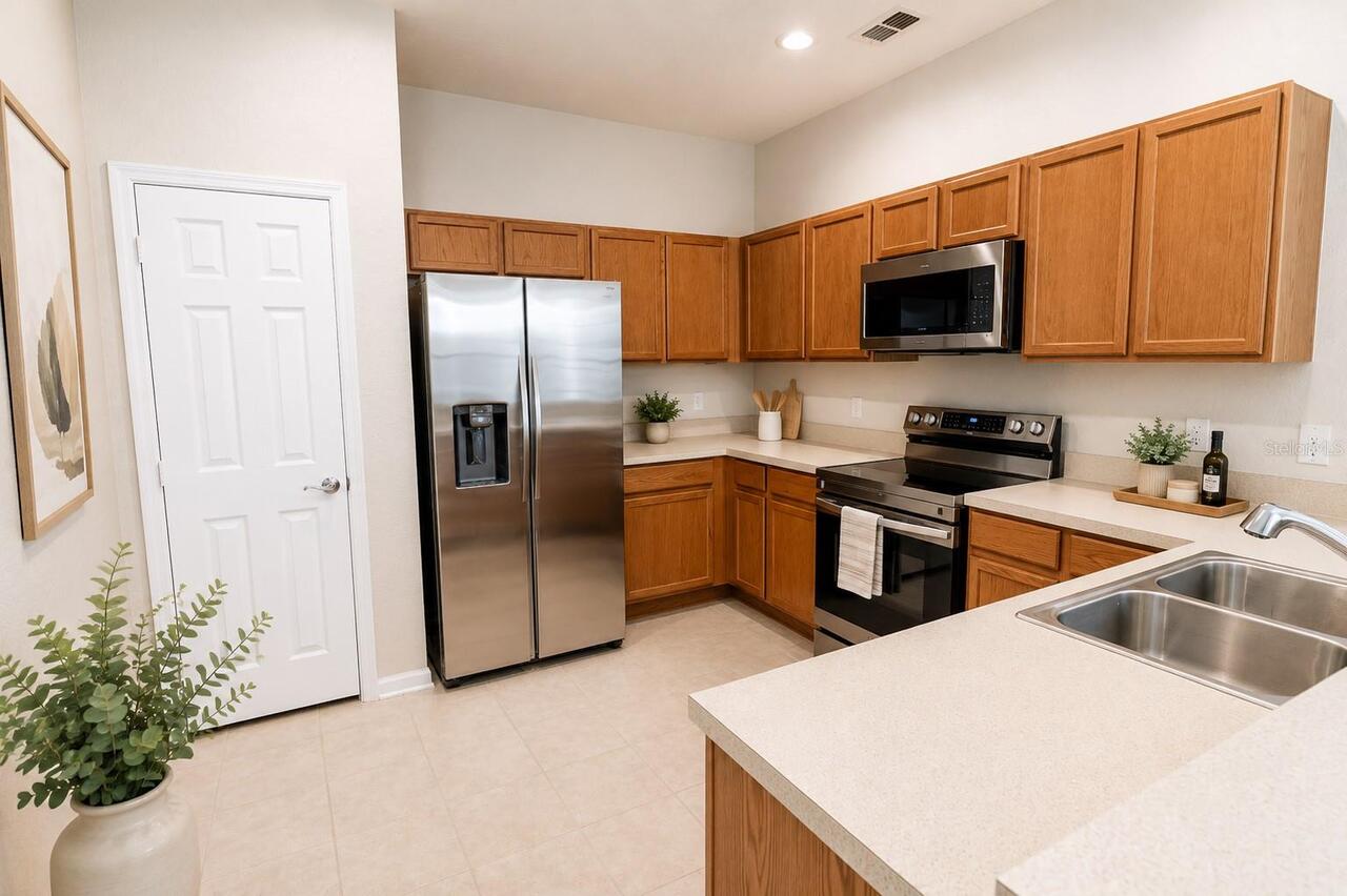Listing Photo 8