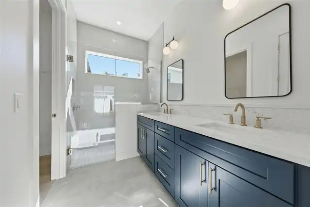 Listing Photo 21