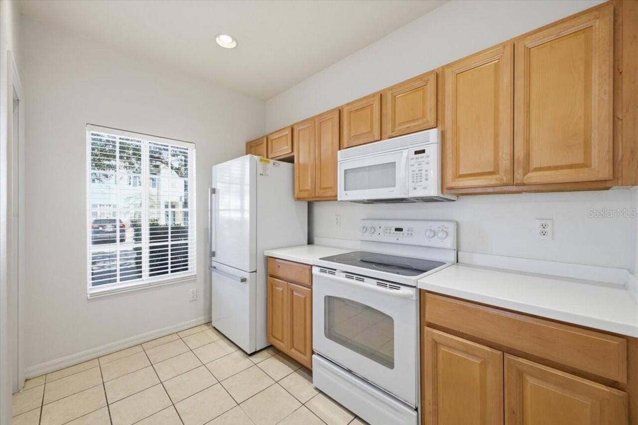 Listing Photo 12