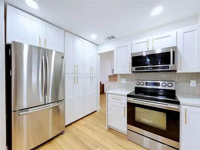 Listing Photo 31