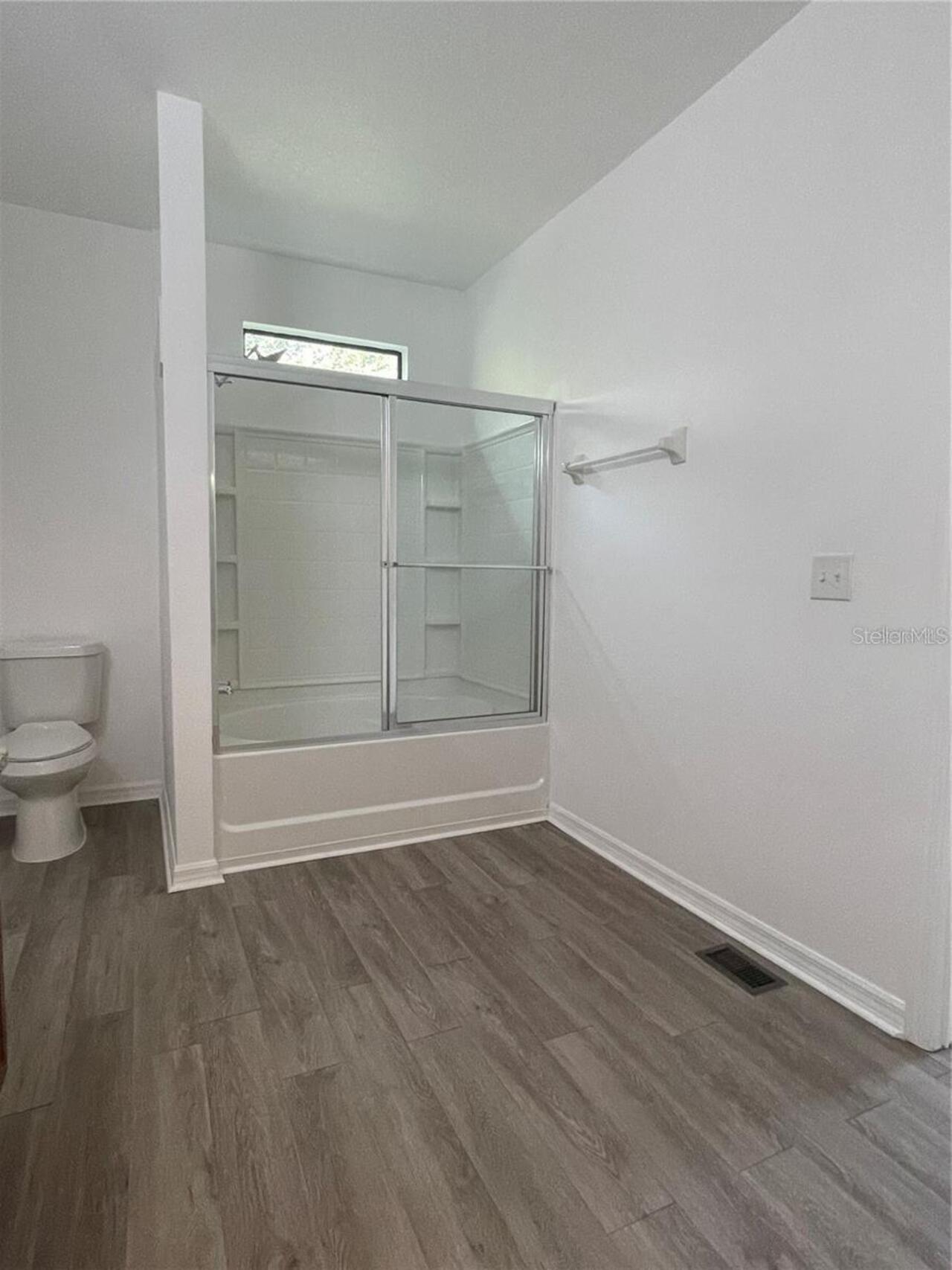 Listing Photo 13