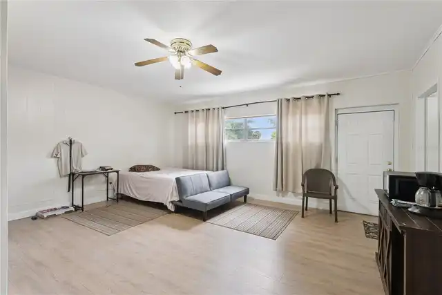 Listing Photo 19