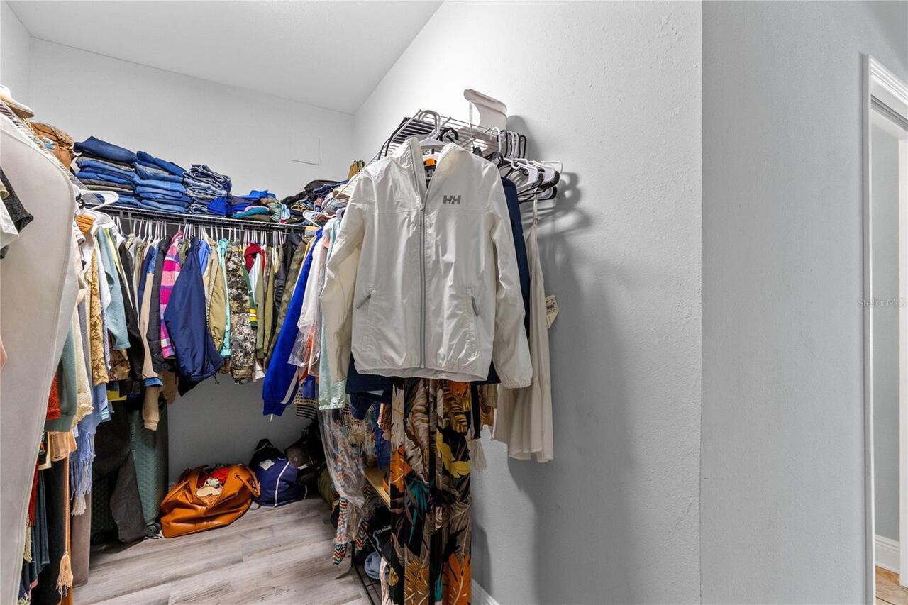 Listing Photo 14