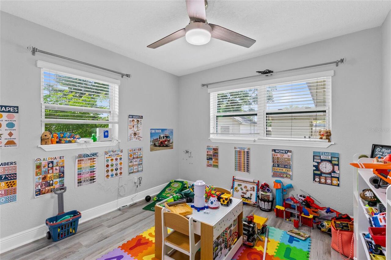 Listing Photo 15