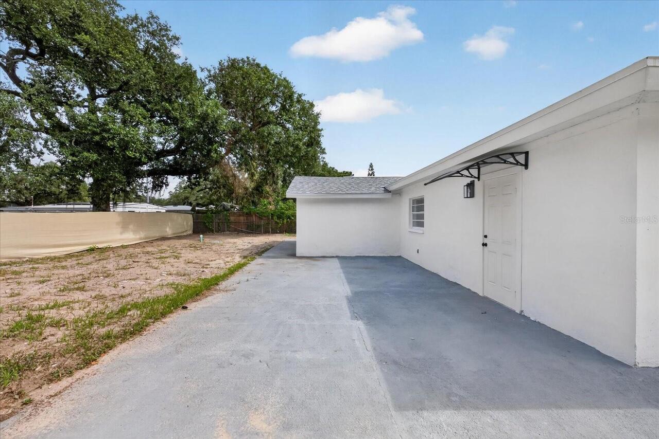Listing Photo 43