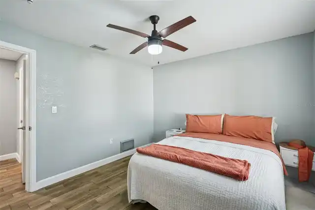 Listing Photo 33