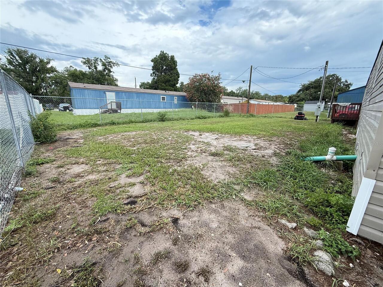 Listing Photo 8