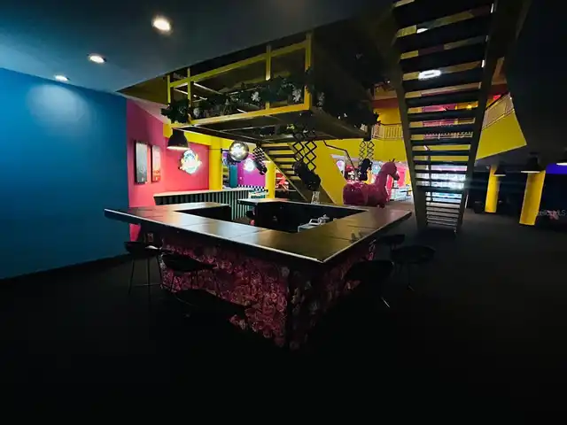 Listing Photo 6