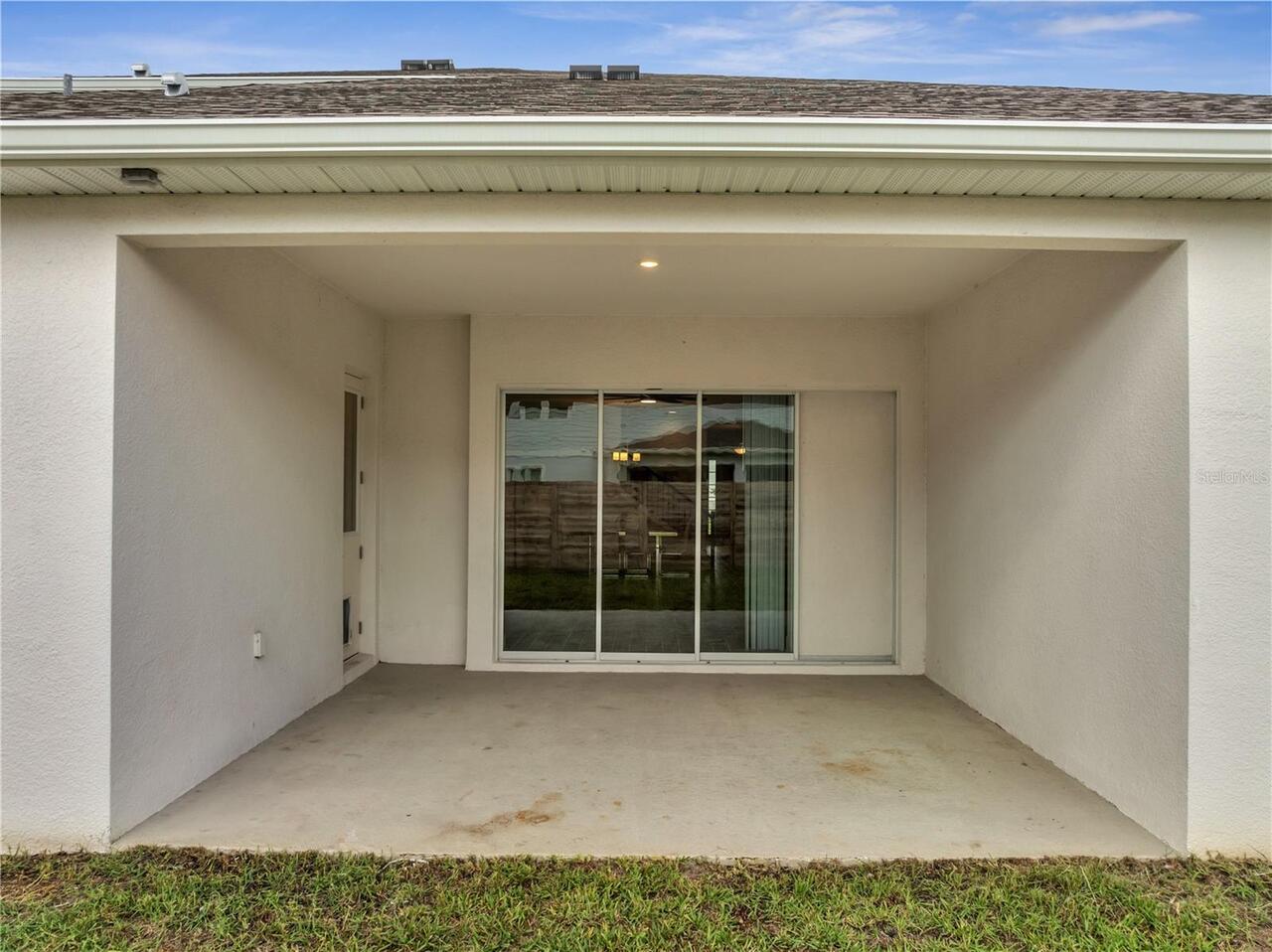 Listing Photo 10