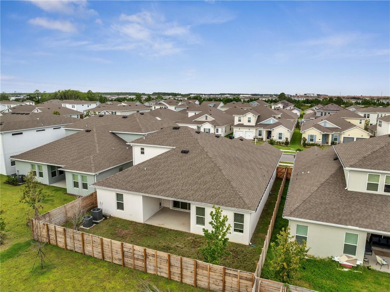 Listing Photo 11