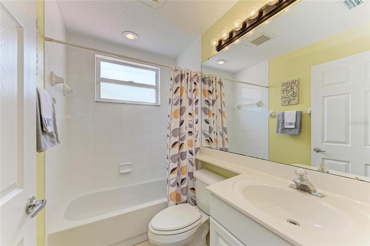 Listing Photo 41