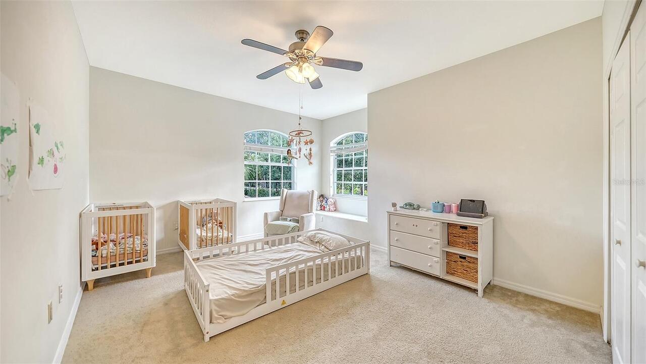 Listing Photo 32