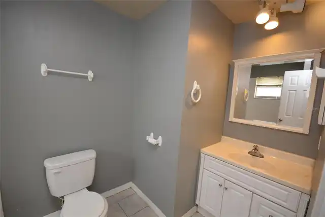 Listing Photo 14