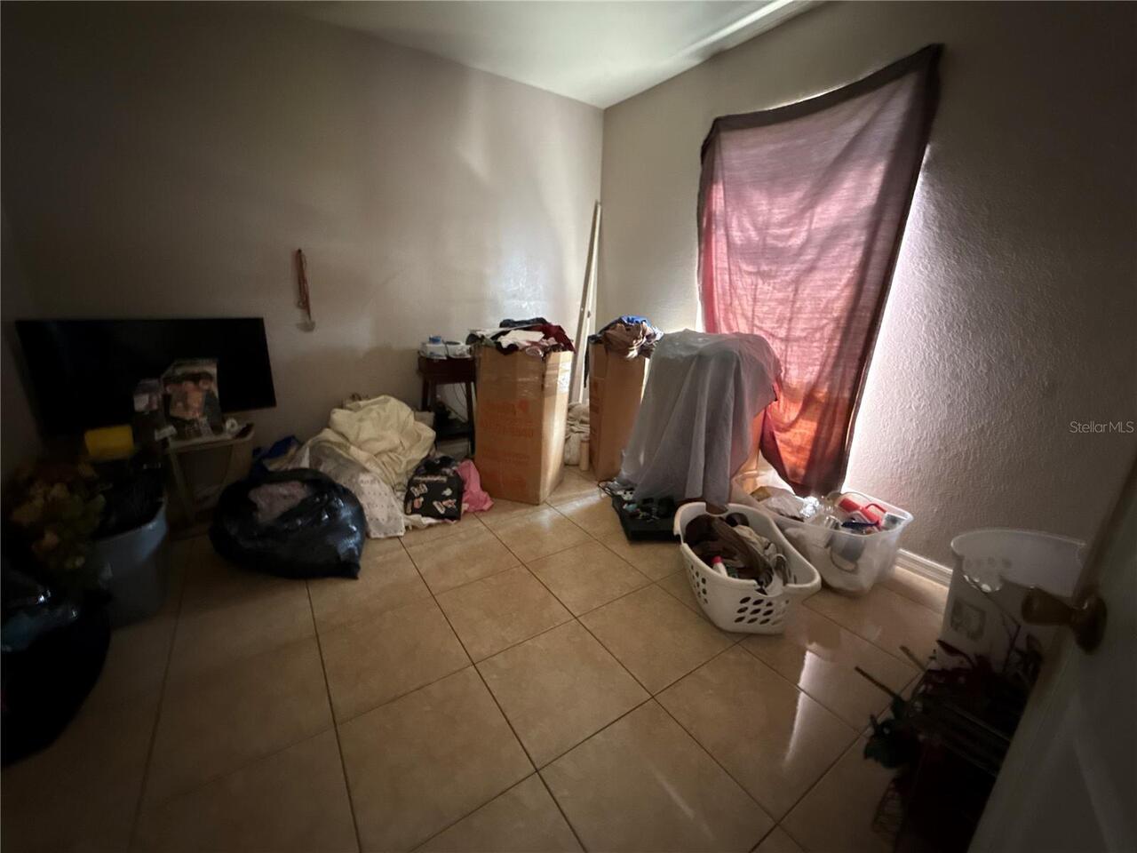 Listing Photo 8