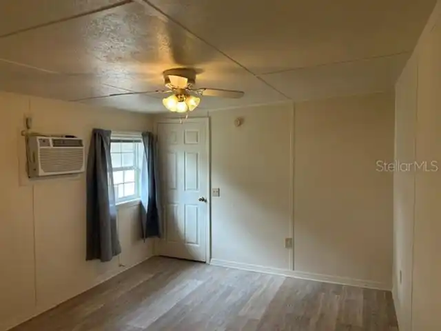 Listing Photo 7