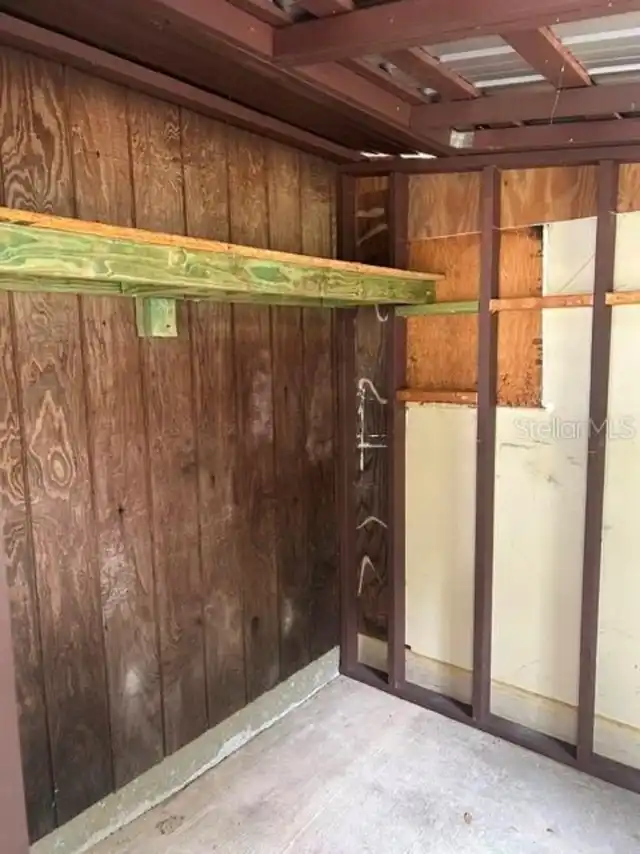 Listing Photo 17