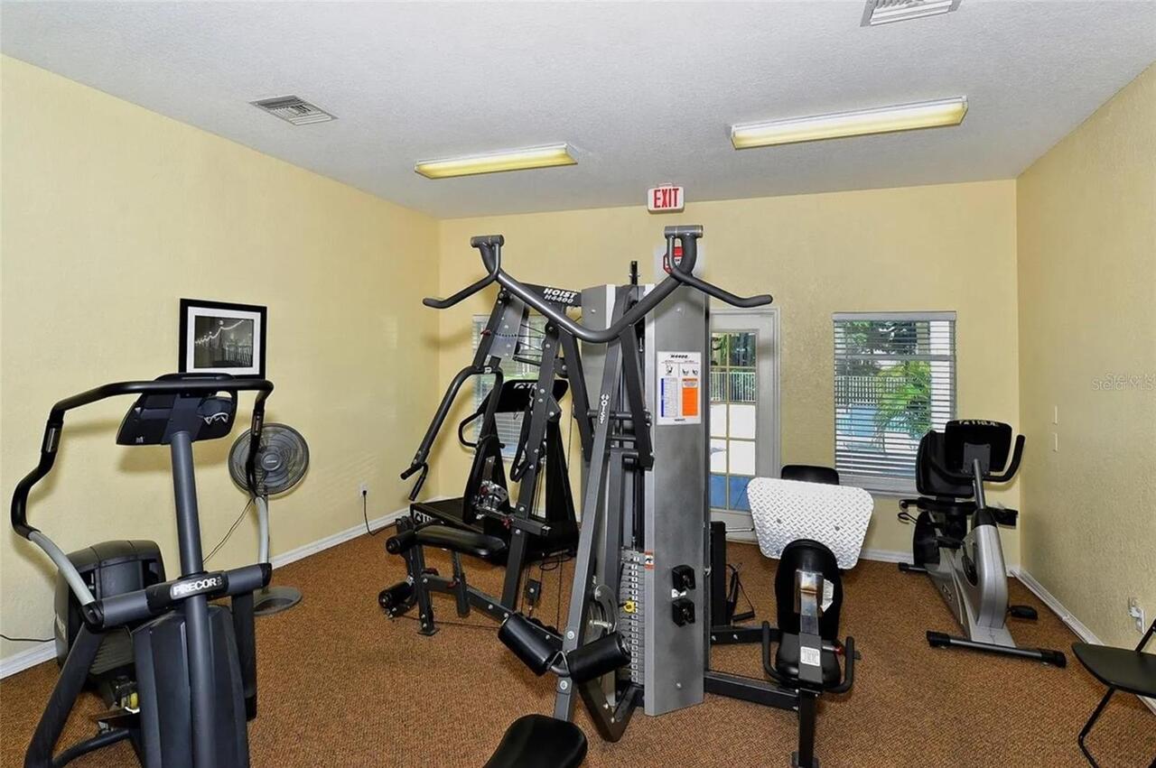 Listing Photo 18