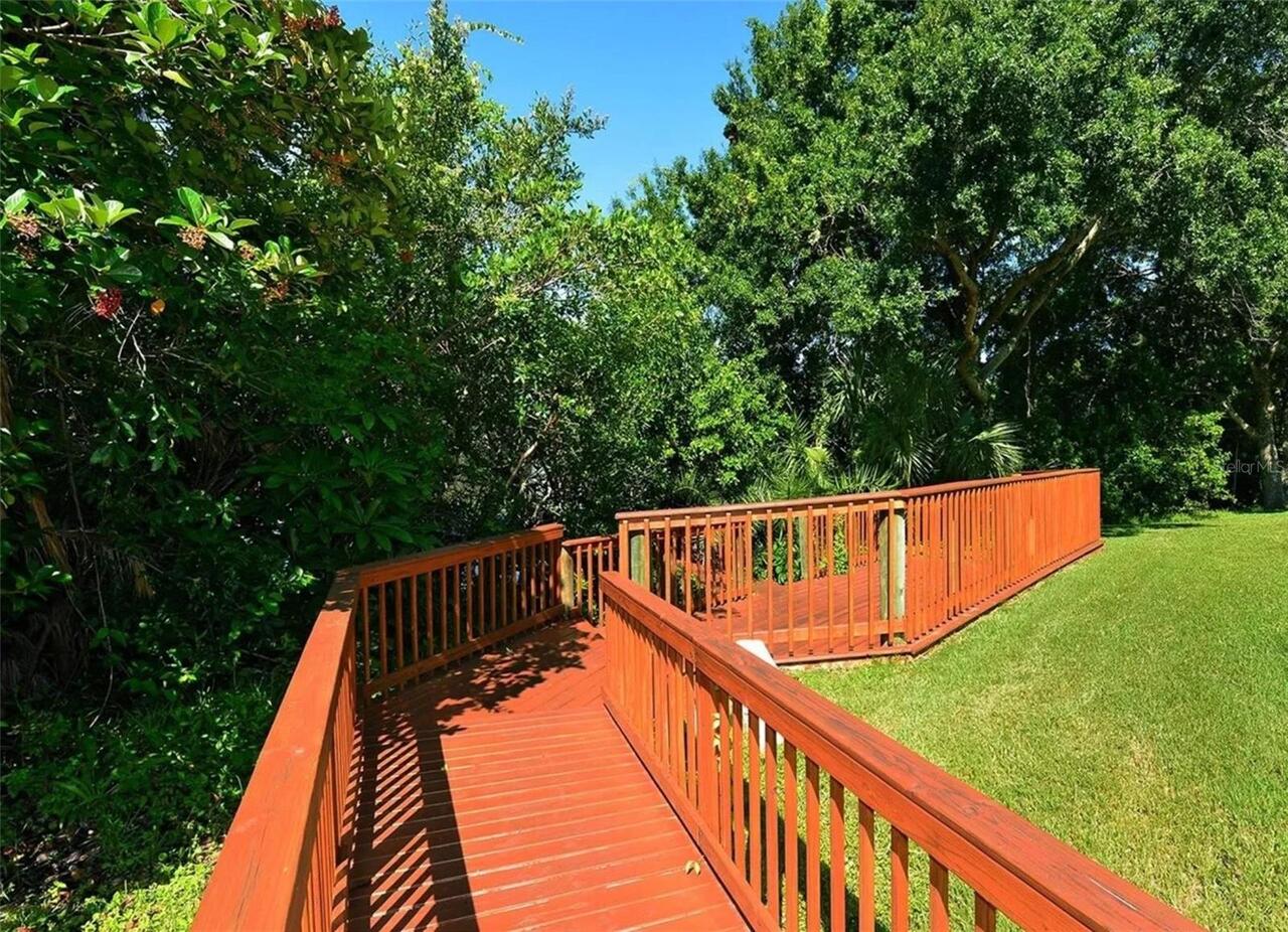 Listing Photo 23
