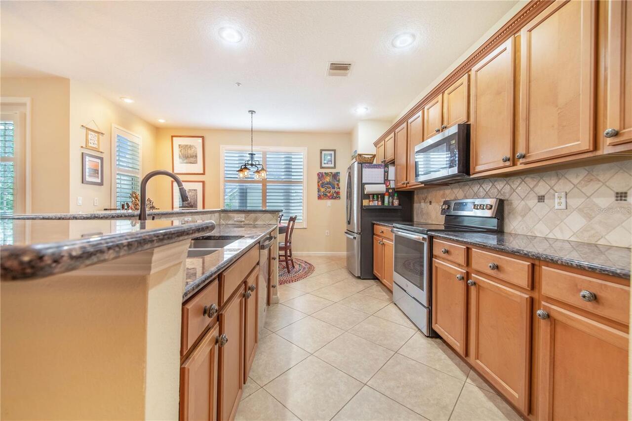 Listing Photo 12