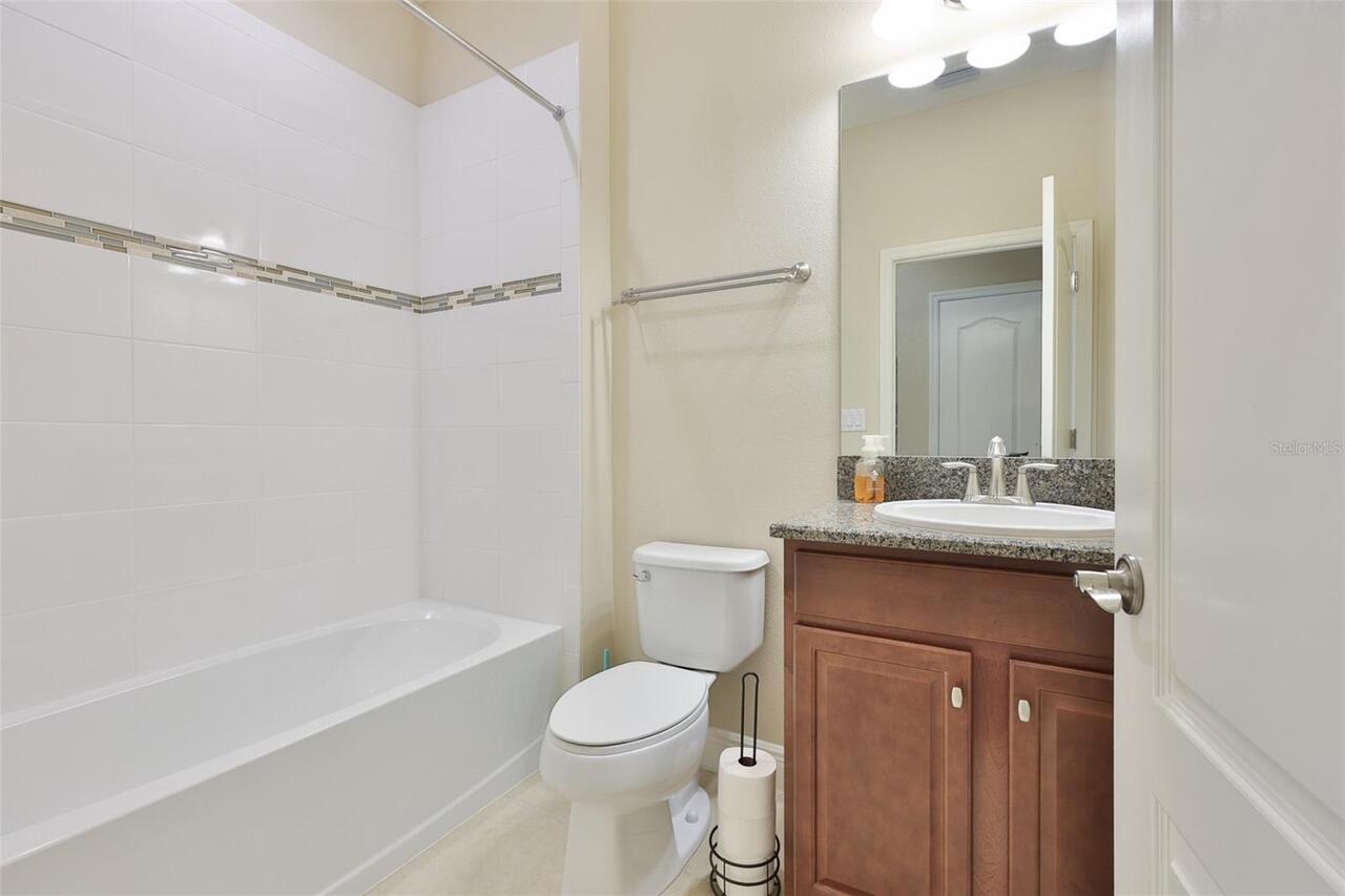 Listing Photo 19
