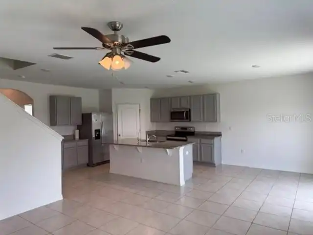 Listing Photo 14