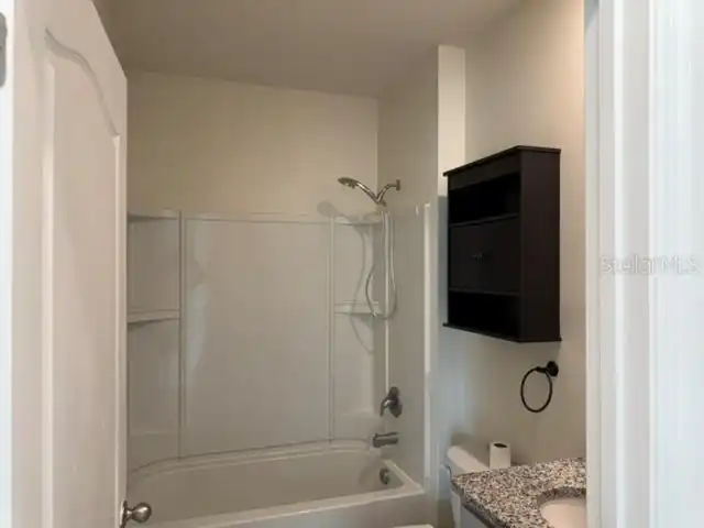 Listing Photo 22
