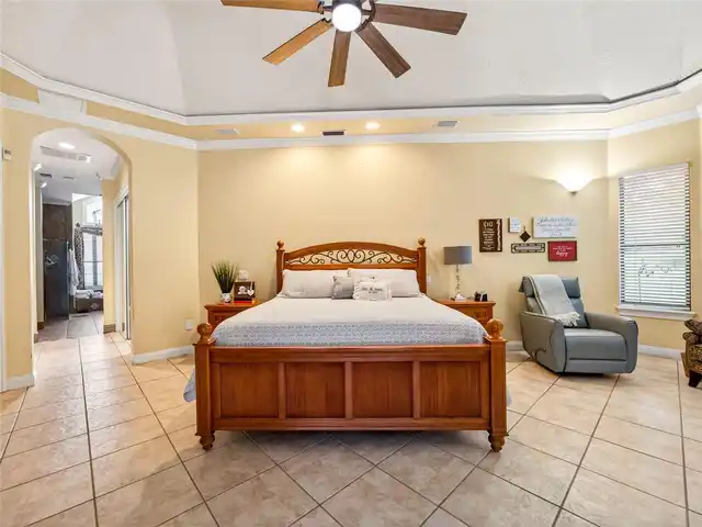 Listing Photo 25