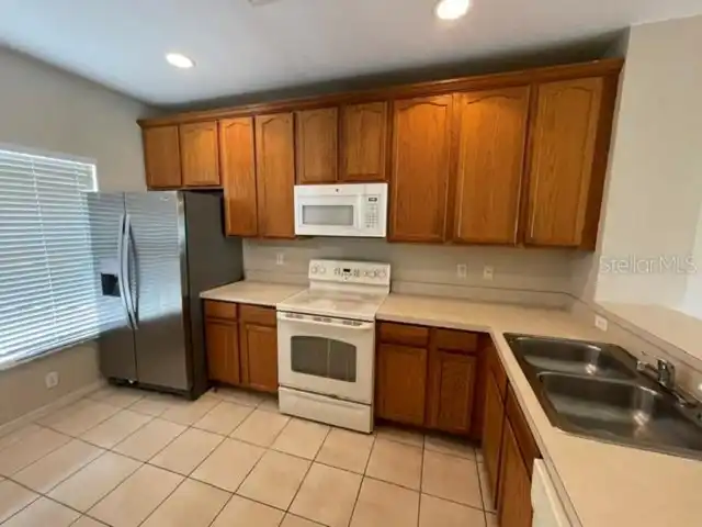 Listing Photo 7