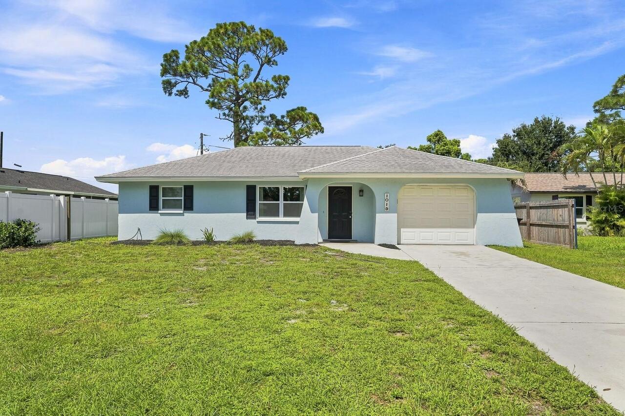 Listing Photo 1