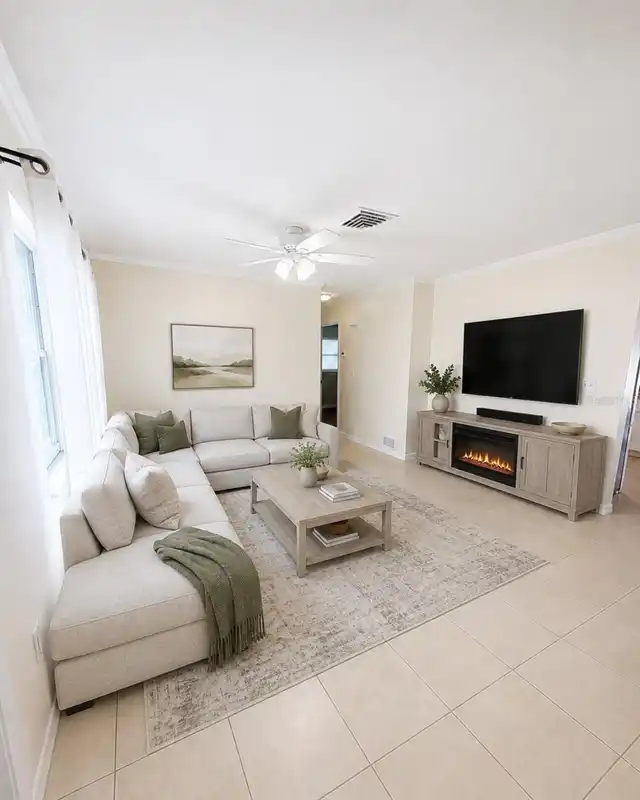 Listing Photo 9