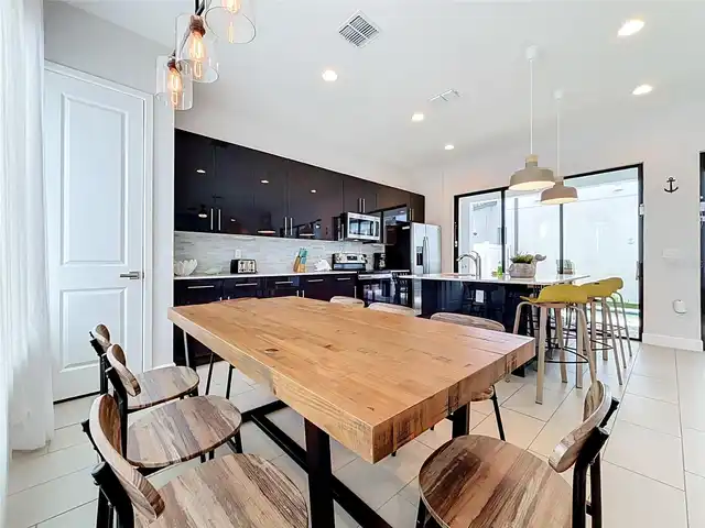 Listing Photo 13