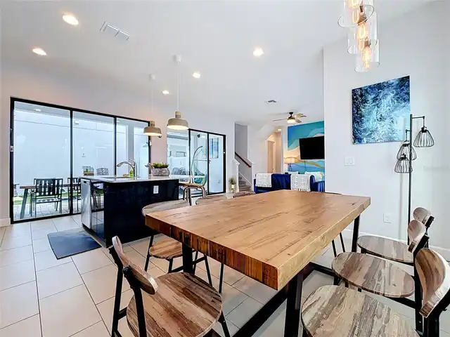 Listing Photo 14