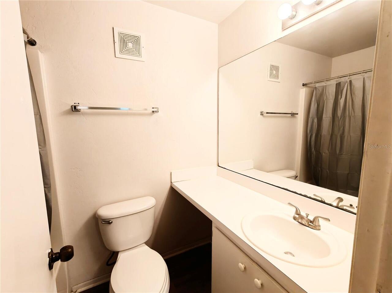 Listing Photo 7