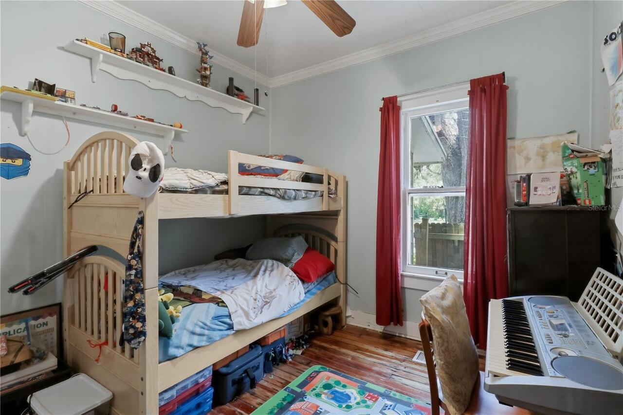 Listing Photo 16