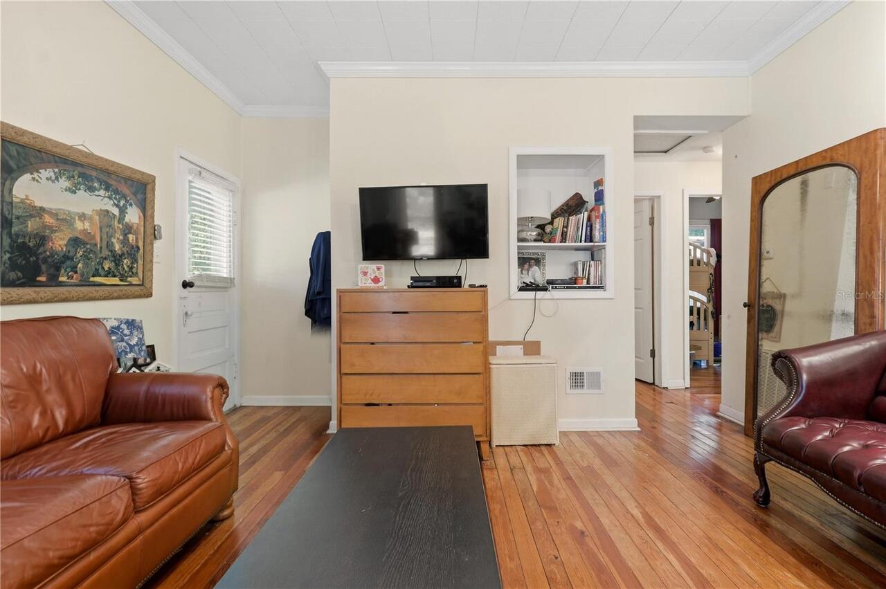 Listing Photo 20