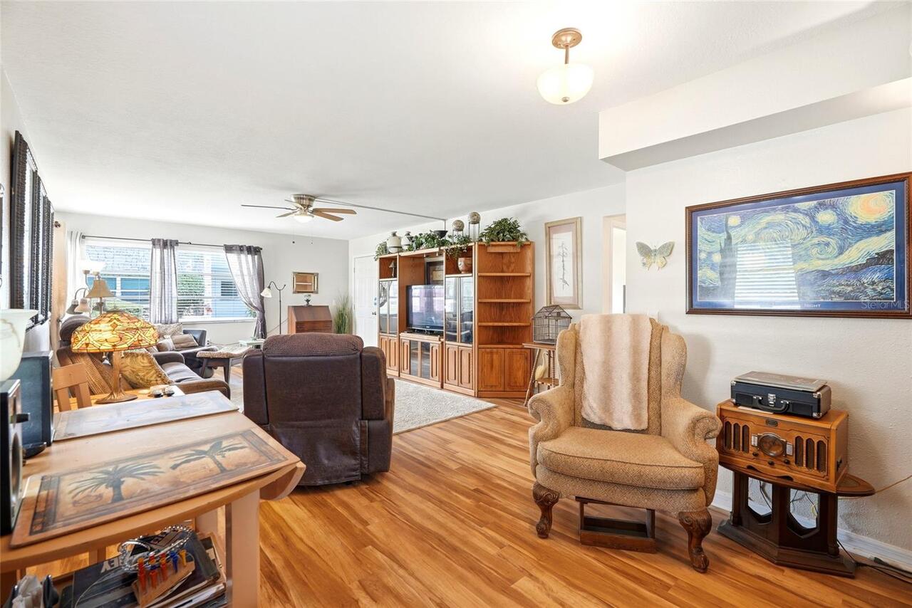 Listing Photo 13