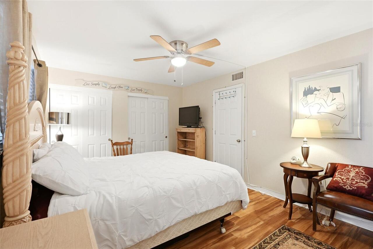 Listing Photo 22