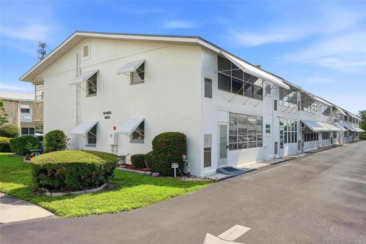 Listing Photo 44