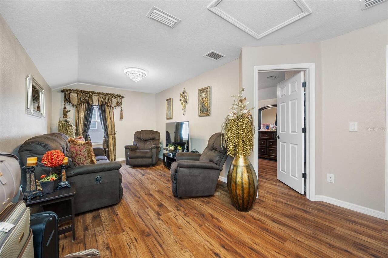 Listing Photo 27
