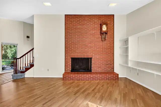 Listing Photo 13