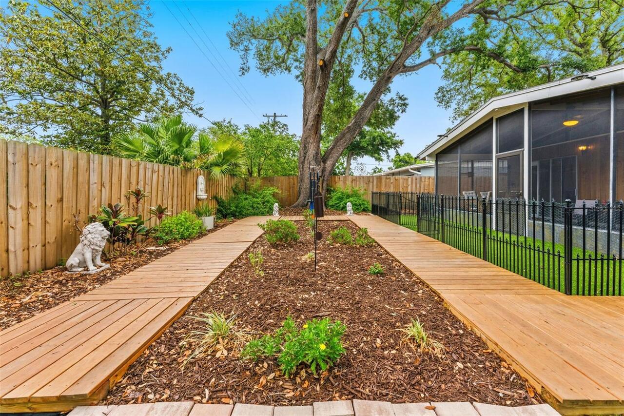 Listing Photo 32