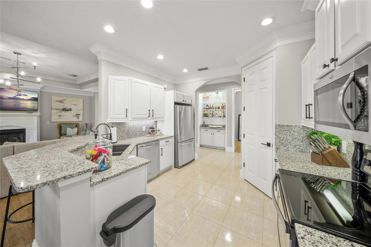Listing Photo 17