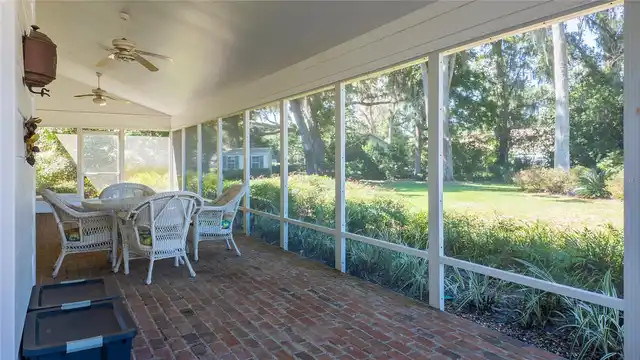 Listing Photo 15