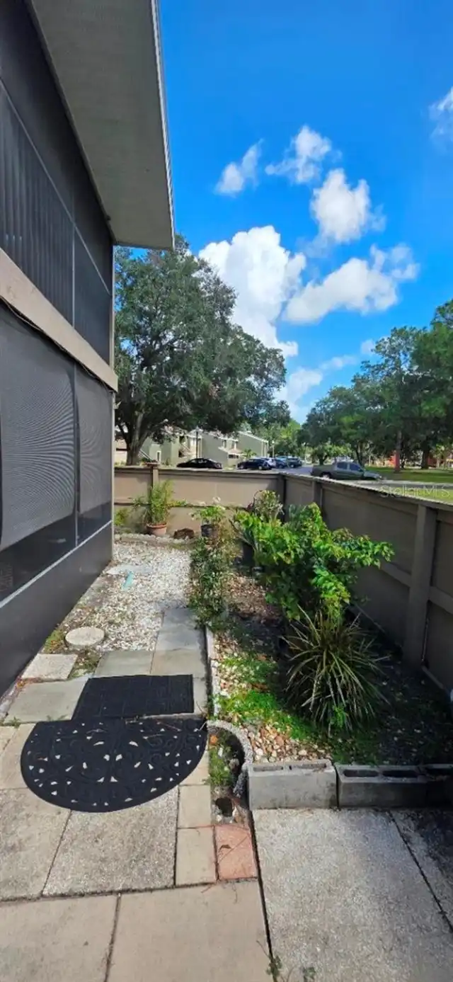 Listing Photo 15