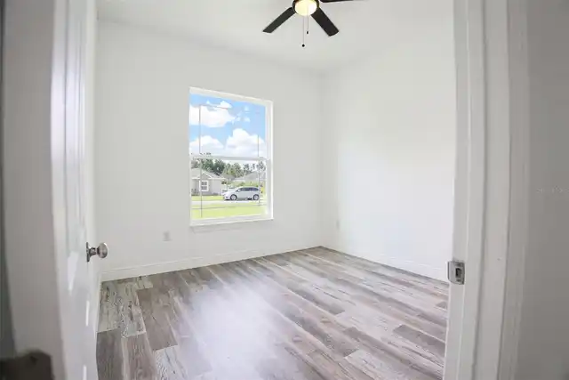 Listing Photo 38