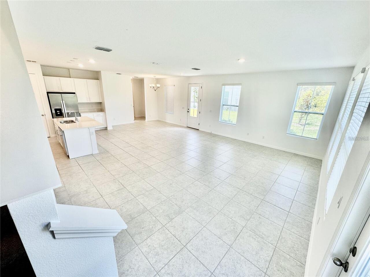 Listing Photo 9