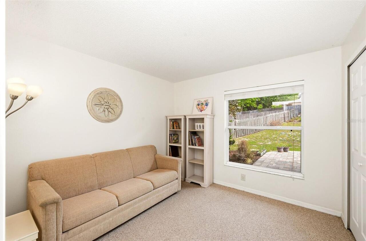 Listing Photo 14