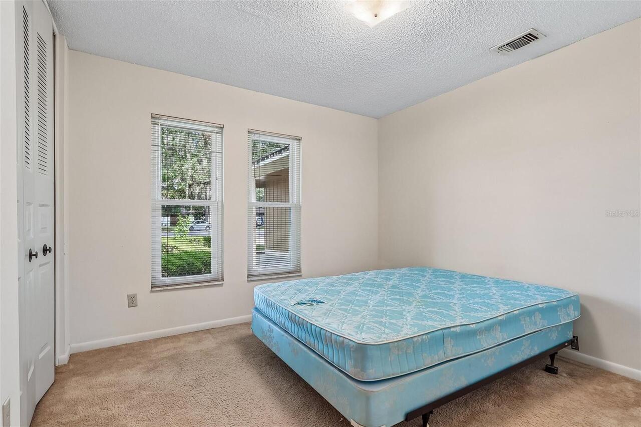Listing Photo 23