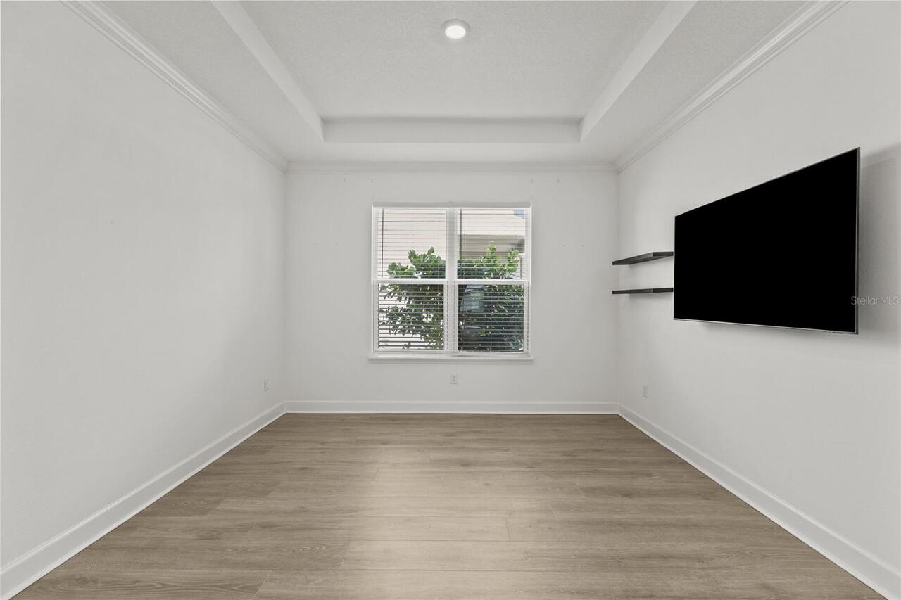 Listing Photo 33